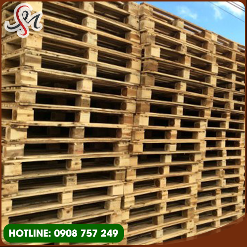 Pallet gỗ